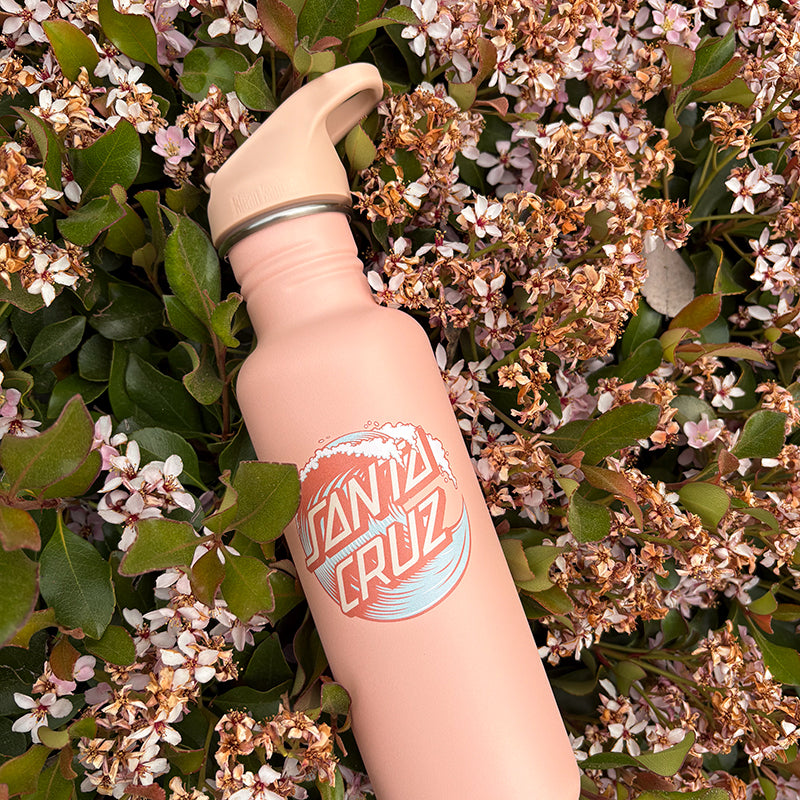 27oz-classic-with-flip-seal-sport-cap-santa-cruz-o6 27oz_classic_water_bottle_santacruz_peach_wave_dot_square.jpg