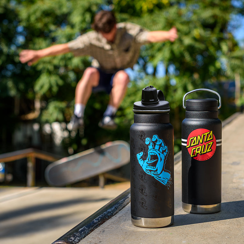 32oz-tkwide-with-twist-cap-santa-cruz-u8 32oz_20oz_water_bottles_santacruz_skater_ramp_square.jpg