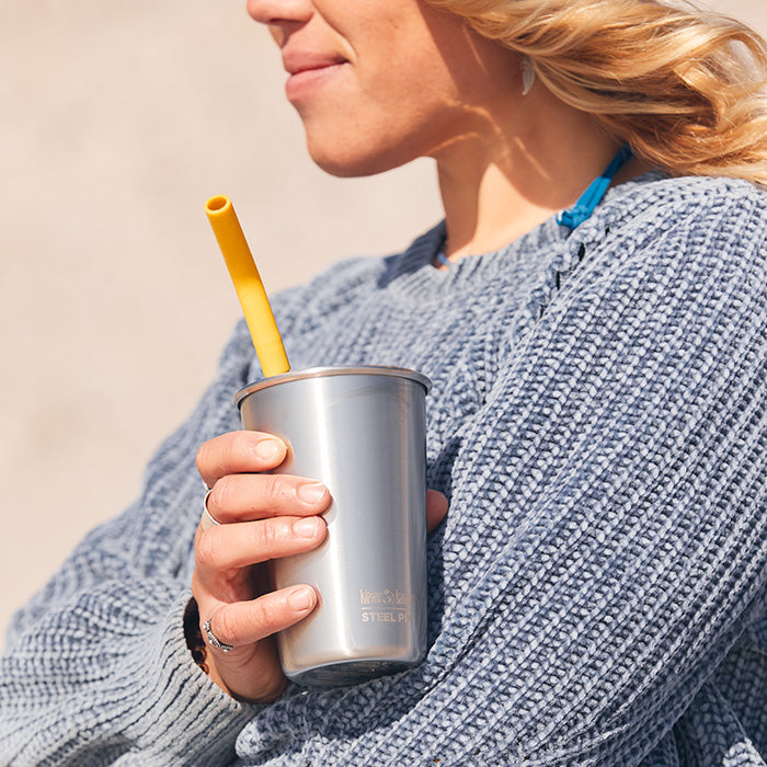 straw-4-pack-j0 recycled_steel_straw_pint_sun_lifestyle.jpg