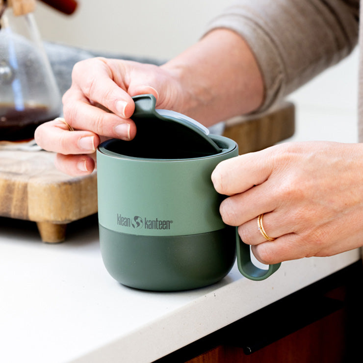 flip-lid-s8 rise_flip_lid_large_coffee_mug.jpg
