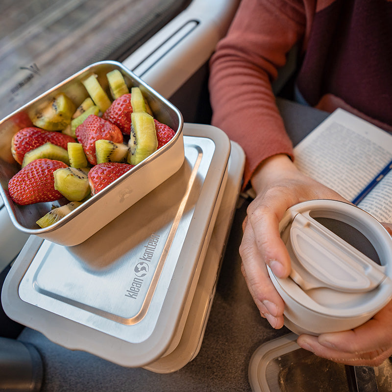 23oz-rise-food-box-lunch-i5 rise_food_lunch_box_lunch_tofu_train_fruit_tumbler_square.jpg